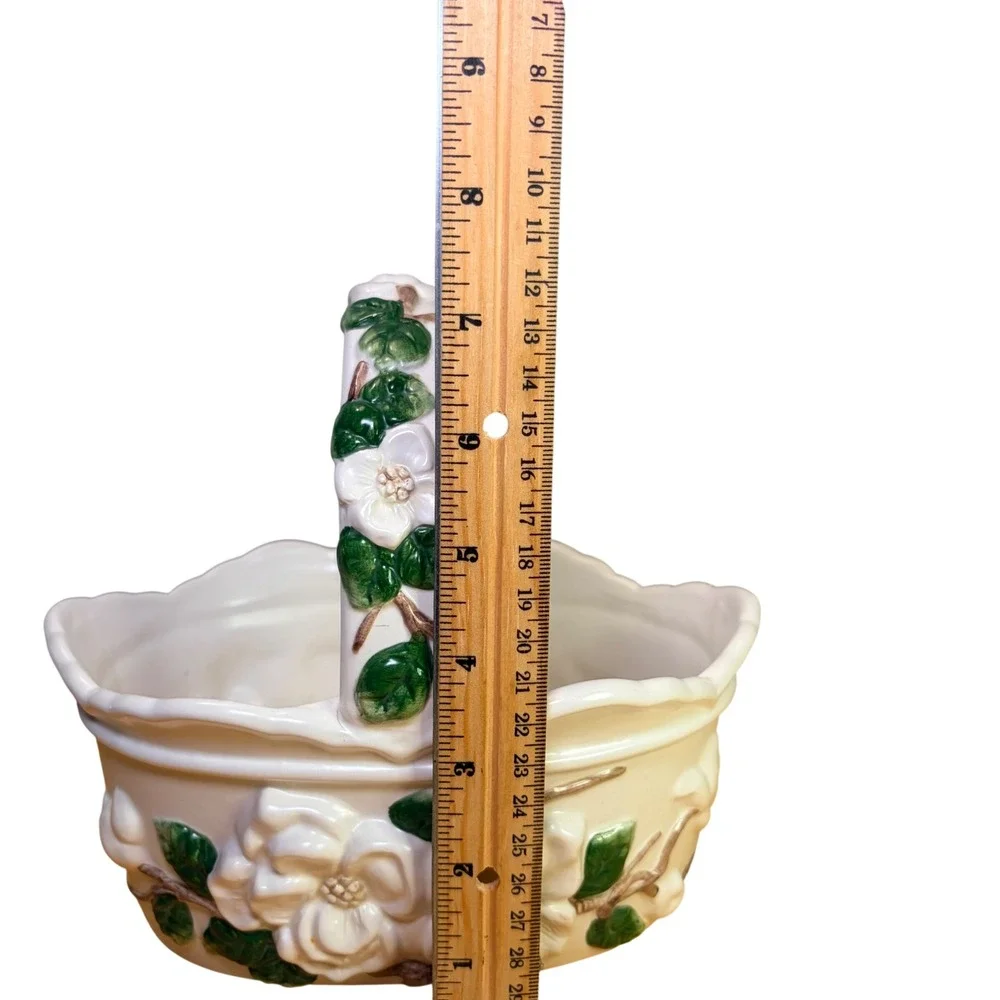 Napco Ceramic Magnolia Flower Basket Planter Vase White Green Rare Retro Vintage